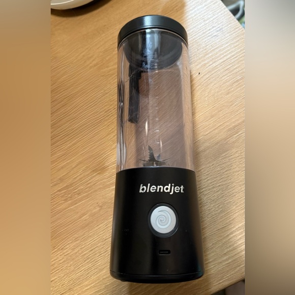 BlendJet Black Portable Blender - Picture 2 of 2